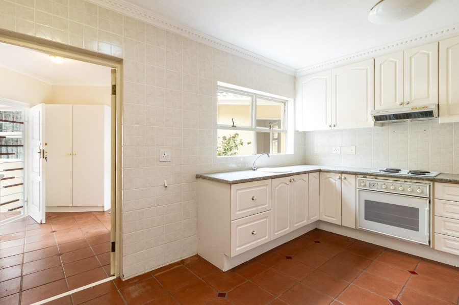 To Let 3 Bedroom Property for Rent in Newlands Western Cape